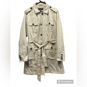 Denver Hayes, size 2XL cream color, trenchcoat for front pockets